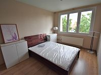 Pronájem prostorného slunného bytu 2+kk, 71 m2 s lodžií, Praha 8 - Kobylisy, ul. Služská - Fotka 10