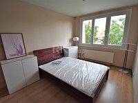 Pronájem prostorného slunného bytu 2+kk, 71 m2 s lodžií, Praha 8 - Kobylisy, ul. Služská - Fotka 10