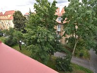 Pronájem prostorného slunného bytu 2+kk, 71 m2 s lodžií, Praha 8 - Kobylisy, ul. Služská - Fotka 11
