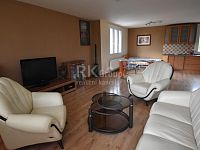 Pronájem prostorného slunného bytu 2+kk, 71 m2 s lodžií, Praha 8 - Kobylisy, ul. Služská - Fotka 17