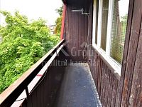 Pronájem prostorného slunného bytu 2+kk, 71 m2 s lodžií, Praha 8 - Kobylisy, ul. Služská - Fotka 4