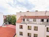 Nabídka pronájmu bytu 2+kk v klidném vnitrobloku přímo na Andělu - Praha 5, Smíchov. - Fotka 5