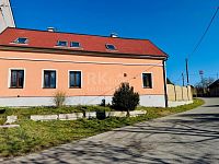 Prodej pěkného  dvougeneračního rodinného domu po rekonstrukci, pozemek 409m2,  ve městě Bezdružice. - Fotka 25