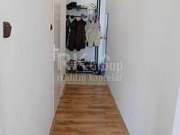 Pronájem bytu 1+kk,37 m2 - Praha 10 - Foto