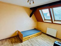 Prodej bytu 3+1, 79 m², sklep, parkovací stání, ul. Valdštejnova – Cheb - Fotka 7