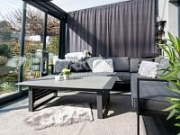 Prodej řadového rodinného domu 3+KK se zahradou v klidné části Nučic, 10 min. od Prahy. - Fotka 21