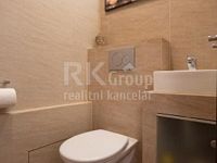 Prodej řadového rodinného domu 3+KK se zahradou v klidné části Nučic, 10 min. od Prahy. - Fotka 39