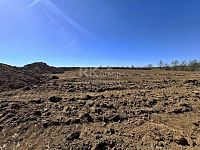 Prodej stavebního pozemku 817 m2 Slaný U rybníka - Fotka 11