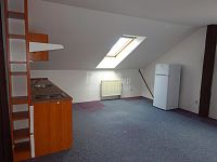 Pronájem bytu 1+kk 38 m2, Hořovice - Fotka 7