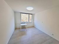 Pronájem bytu 3+1 Slaný, Na Vavřinci - Fotka 3