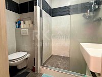 Pronájem bytu 1+kk, 30 m2 s komorou, Praha 4 - Hodkovičky, ul. Pod Lysinami - Fotka 5