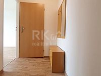 Pronájem bytu 1+1, 30m2, Odolena Voda, ulice V Malém háji - Fotka 3