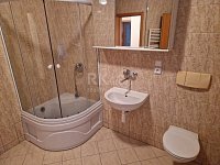 Pronájem RD 156 m2, na pozemku 864 m2, Slaný, U Hvězdárny - Fotka 17