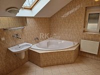 Pronájem RD 156 m2, na pozemku 864 m2, Slaný, U Hvězdárny - Fotka 5