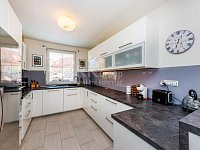 Prodej RD 5+kk, Postřižín - Fotka 23