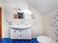 Prodej RD 5+kk, Postřižín - Fotka 8