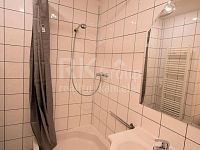 2+kk, 42 m2 se sklepní kójí, 2 m2, po rekonstrukci,  Praha 4 - Chodov, ul. Konstantinova - Fotka 3