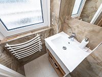 Nabídka pronájmu nově zrekonstruovaného bytu 2+kk 5 min. od stanice metra Anděl/Na Knížecí. - Fotka 12