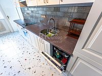 Nabídka pronájmu nově zrekonstruovaného bytu 2+kk 5 min. od stanice metra Anděl/Na Knížecí. - Fotka 22