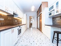 Nabídka pronájmu nově zrekonstruovaného bytu 2+kk 5 min. od stanice metra Anděl/Na Knížecí. - Fotka 7