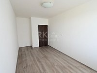 2+kk, 49,5 m2 s balkonem 9,1 m2 a GS v novostavbě Britská čtvrť, nám.Junkových, Praha 5 - Stodůlky - Fotka 10