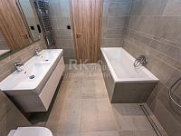 Pronájem bytu 5+KK, Záfortenská, Slaný - Fotka 21