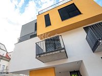 Pronájem luxusního bytu 1+KK v novostavbě v Kobylisích, ul. Pakoměřická. - Fotka 13