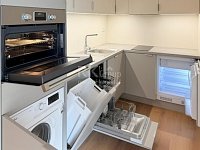 Pronájem luxusního bytu 1+KK v novostavbě v Kobylisích, ul. Pakoměřická. - Fotka 30