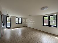 Pronájem moderního 1+kk 44,40 m2 s předzahrádkou 20 m2 v novostavbě bytového domu v Hořovicích - Fotka 6