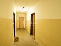 Prodej světlého bytu 2+kk, 29 m2, OV v žádané části Prahy 9 - Hloubětín. - Fotka 3