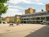 Prodej světlého bytu 2+kk, 29 m2, OV v žádané části Prahy 9 - Hloubětín. - Fotka 9