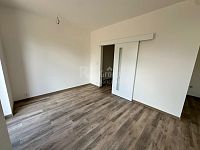 Pronájem nového bytu 1+kk 27.1m2 se zahradou 20.3m2, Český Brod – Pod Malechovem - Fotka 18