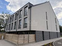 B3 Prodej bytu, 1+kk, 35.7m², Český Brod, LZE PŘIKOUPIT PARKOVACÍ STÁNÍ ZA 300.000,- - Fotka 3