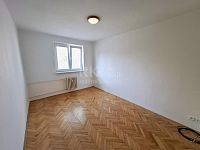 Pronájem bytu 2+1 Slaný - Fotka 5