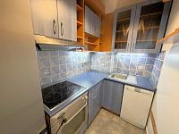 Pronájem bytu 3+kk, 61 m2 s komorou a venkovním parkovacím stáním, Rudná, Hořelické nám.1174/4 - Fotka 6