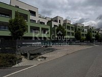 Pronájem moderního bytu 1+kk (37 m2) s lodžií (6 m2) - Chýně, Praha-západ - Fotka 1