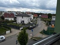 Pronájem moderního bytu 1+kk (37 m2) s lodžií (6 m2) - Chýně, Praha-západ - Fotka 11