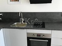 Pronájem moderního bytu 1+kk (37 m2) s lodžií (6 m2) - Chýně, Praha-západ - Fotka 14