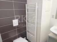 Pronájem moderního bytu 1+kk (37 m2) s lodžií (6 m2) - Chýně, Praha-západ - Fotka 18