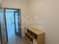 Pronájem moderního bytu 1+kk (37 m2) s lodžií (6 m2) - Chýně, Praha-západ - Fotka 21