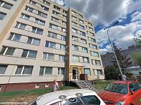 Prodej bytu 2+kk 43m², sklep 2m²,Praha 8 – Bohnice, ul. Kostřínská - Fotka 2