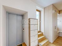 Prodej bytu 4+kk, 118 m2, OV, Slaný, Tomanova ul. - Fotka 12