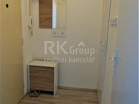 Pronájem bytu 1+1, 34 m2 s malou kuchyní s oknem, Praha 10 - Záběhlice, ul.Bramboříková - Fotka 10