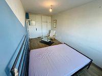 Prodej světlého bytu 2+kk, 29 m2, OV v žádané části Prahy 9 - Hloubětín. - Fotka 3