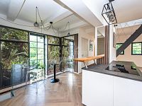 Pronájem atyp. mezonetového bytu 2+kk s ateliérem, 118,5 m2, v RD, Praha 4 - Podolí, ul.Dvorecká - Fotka 12