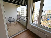 Pronájem bytu 1+kk, 32,3 m2 s lodžií, 3,8 m2, Praha 7 - Holešovice, ul. Jankovcova - Fotka 7