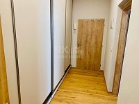 Pronájem kompletně vybaveného bytu 2+1 po rekonstrukci, 70m2, 1.NP, Luční ulice - Mariánské Lázně - Fotka 11