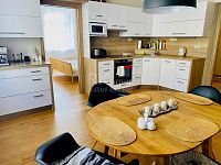 Pronájem kompletně vybaveného bytu 2+1 po rekonstrukci, 70m2, 1.NP, Luční ulice - Mariánské Lázně - Fotka 6