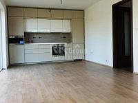 Pronájem krásného bytu 3+kk se zahradou ve Slaném