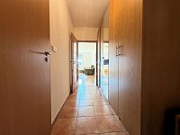 Pronájem bytu 2+kk, 51 m2 s balkonem a GS, Praha 9- Vysočany, ul. Pešlova - Fotka 10